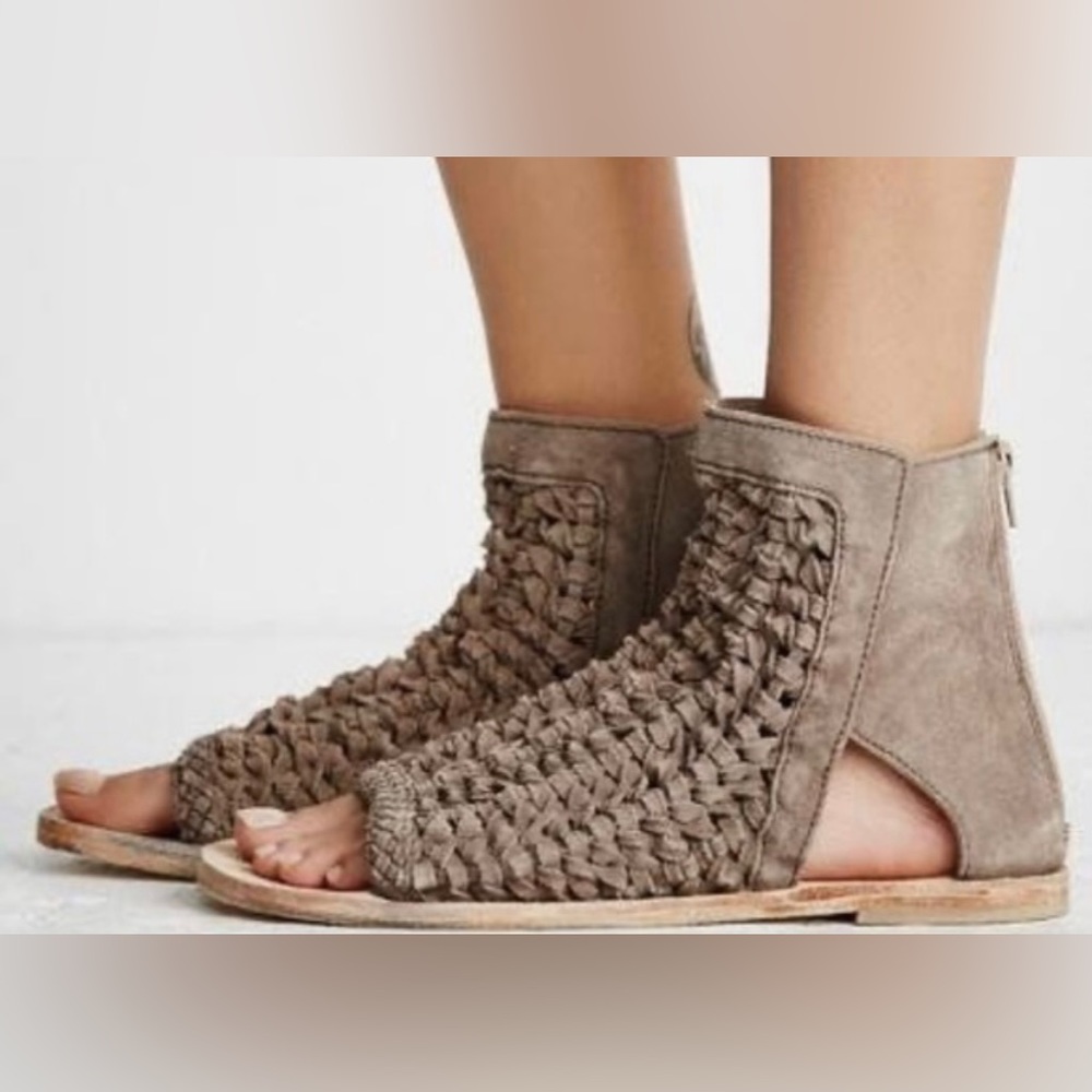 Free People Island Cruiser Woven Sandal 38 (US 8)